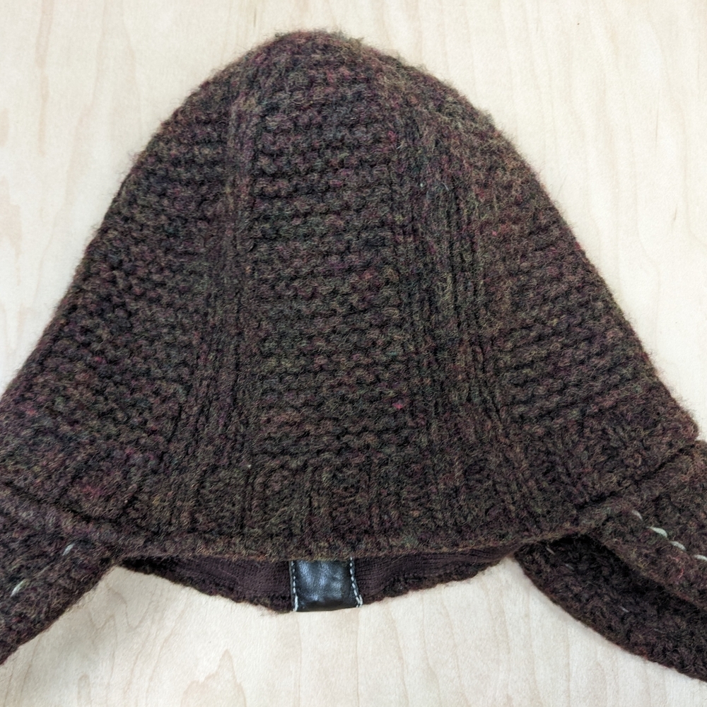 Lambswool Knit Hat - Picture 4 of 7